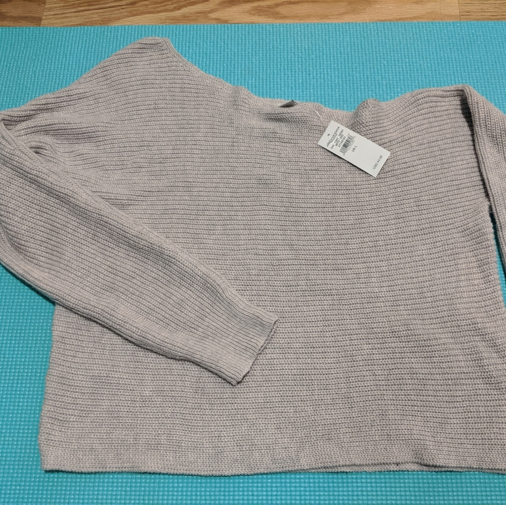 American Eagle off shoulder sweater